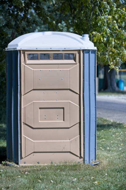 Porta potty delivery and setup in Wauconda, IL