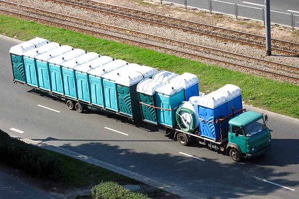 Best Portable restroom trailer rental  in Wauconda, IL